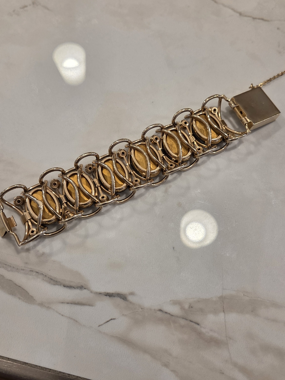 Gold Bracelet with Deep Purple Gemstones and Clear Accents - Picture 3 of 7